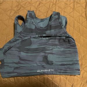 Alphalete sports bra